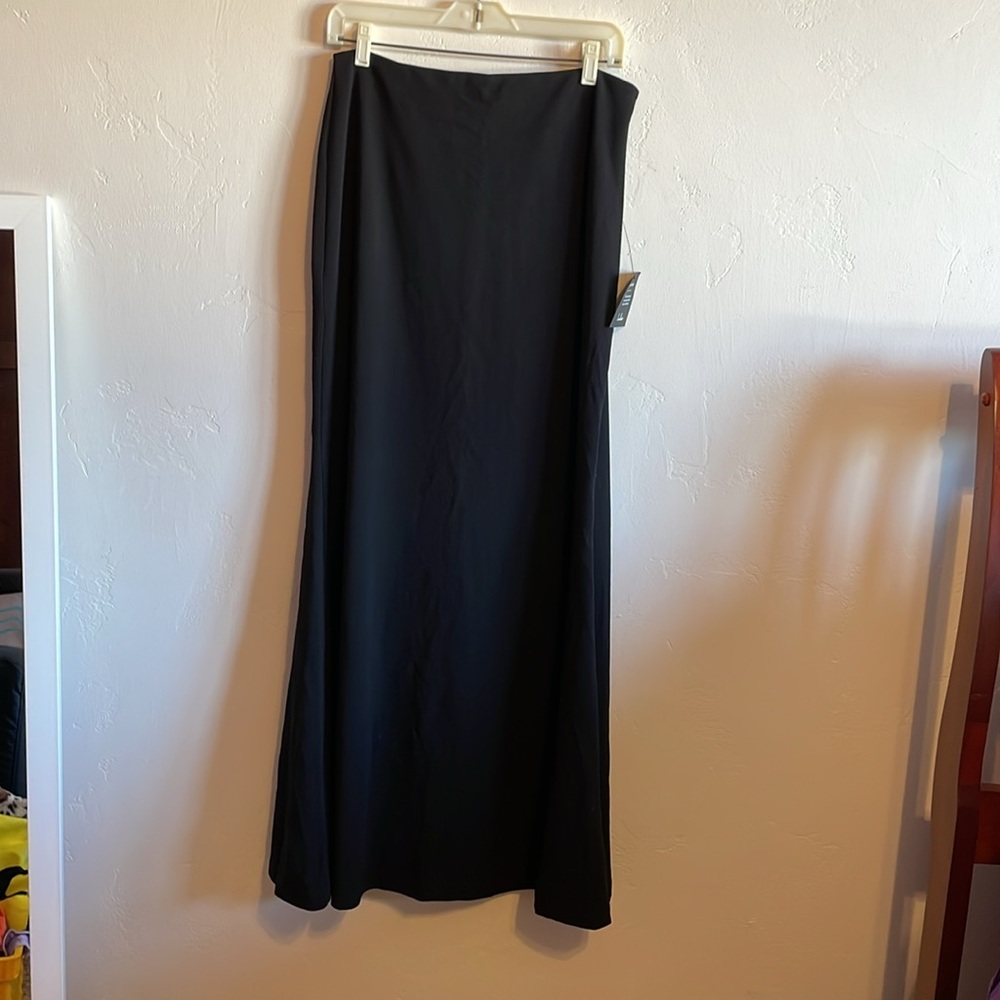 Long black skirt